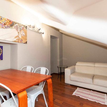 San Salvario Apt With Balcony Turin Exterior photo