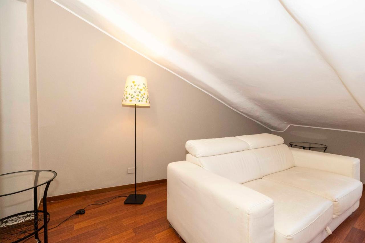 San Salvario Apt With Balcony Turin Exterior photo