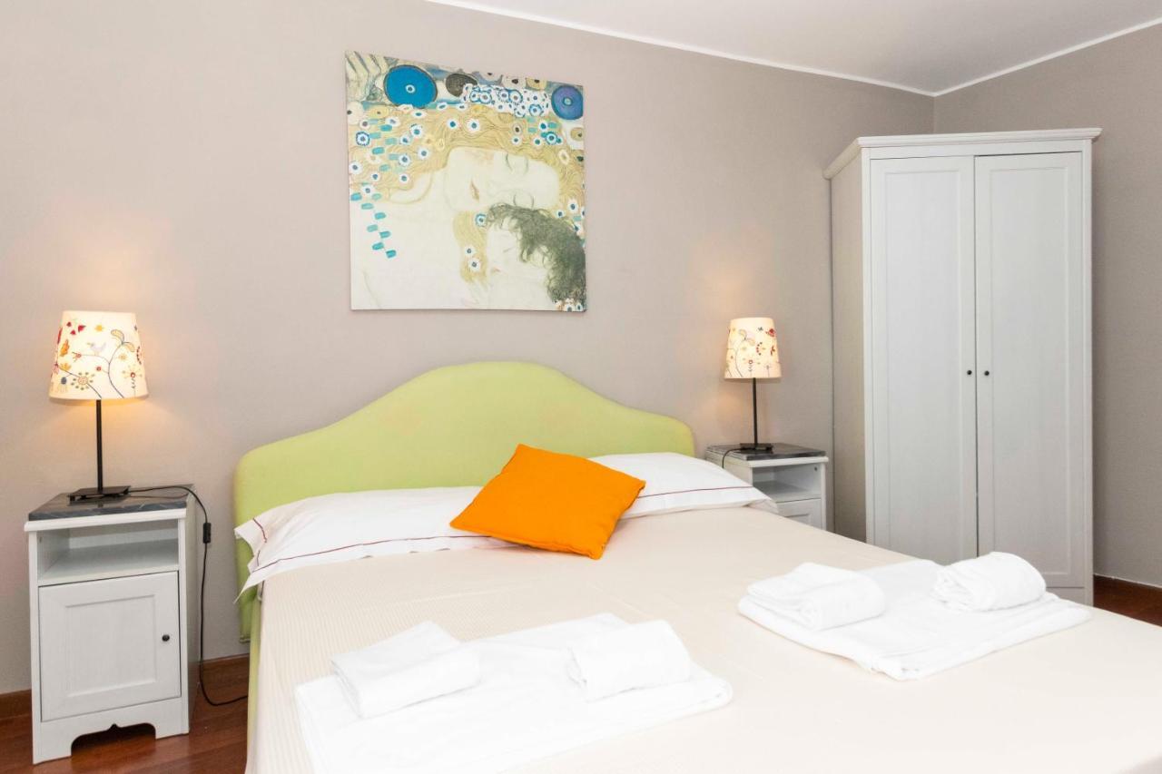 San Salvario Apt With Balcony Turin Exterior photo